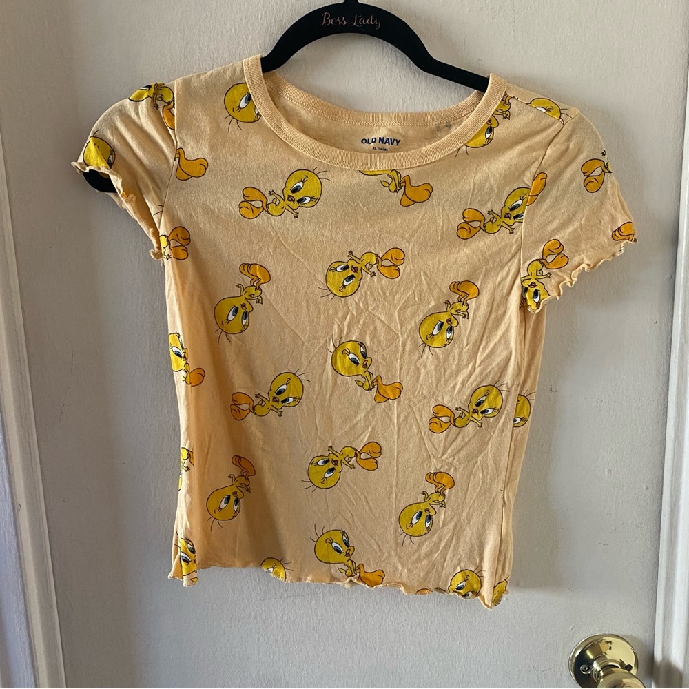 Old Navy Kid’s Yellow Tweety Bird Print T-shirt